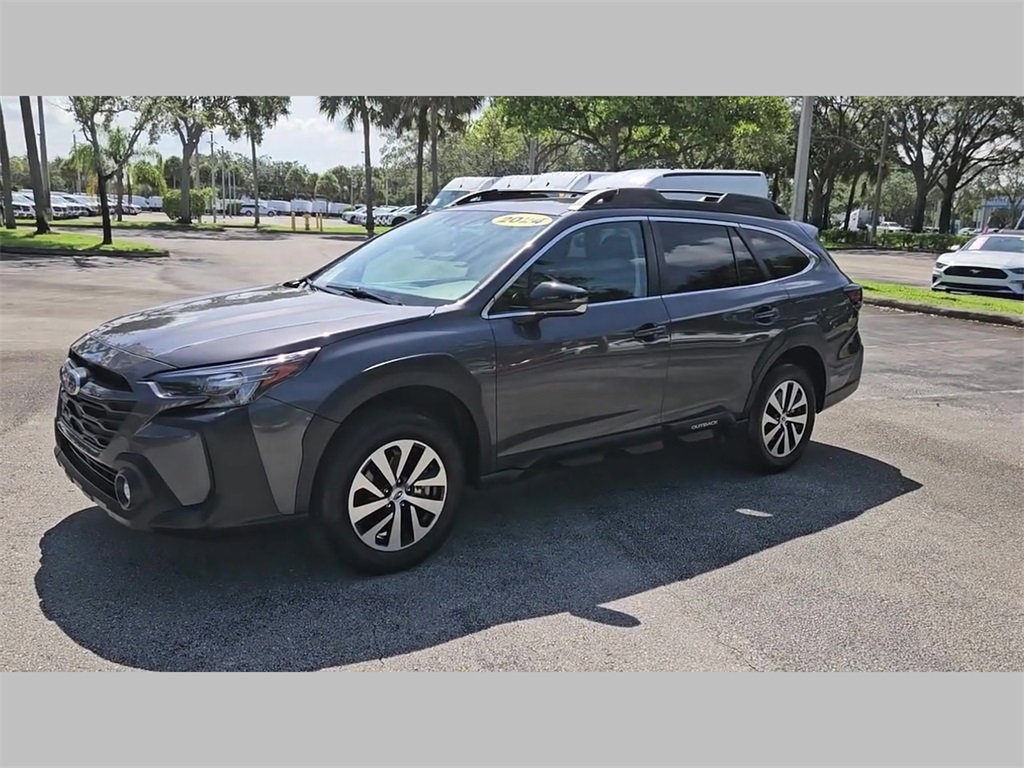 Used 2024 Subaru Outback Premium image 46