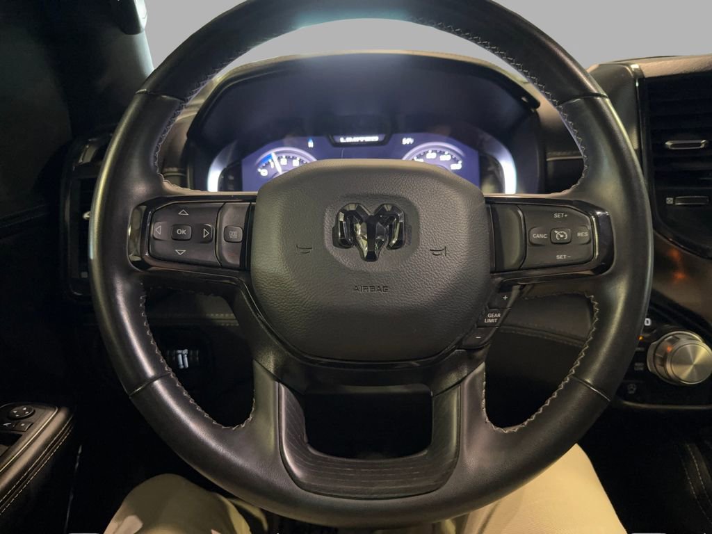 Used 2023 RAM 1500 Limited w/ Trailer Tow Group image 17