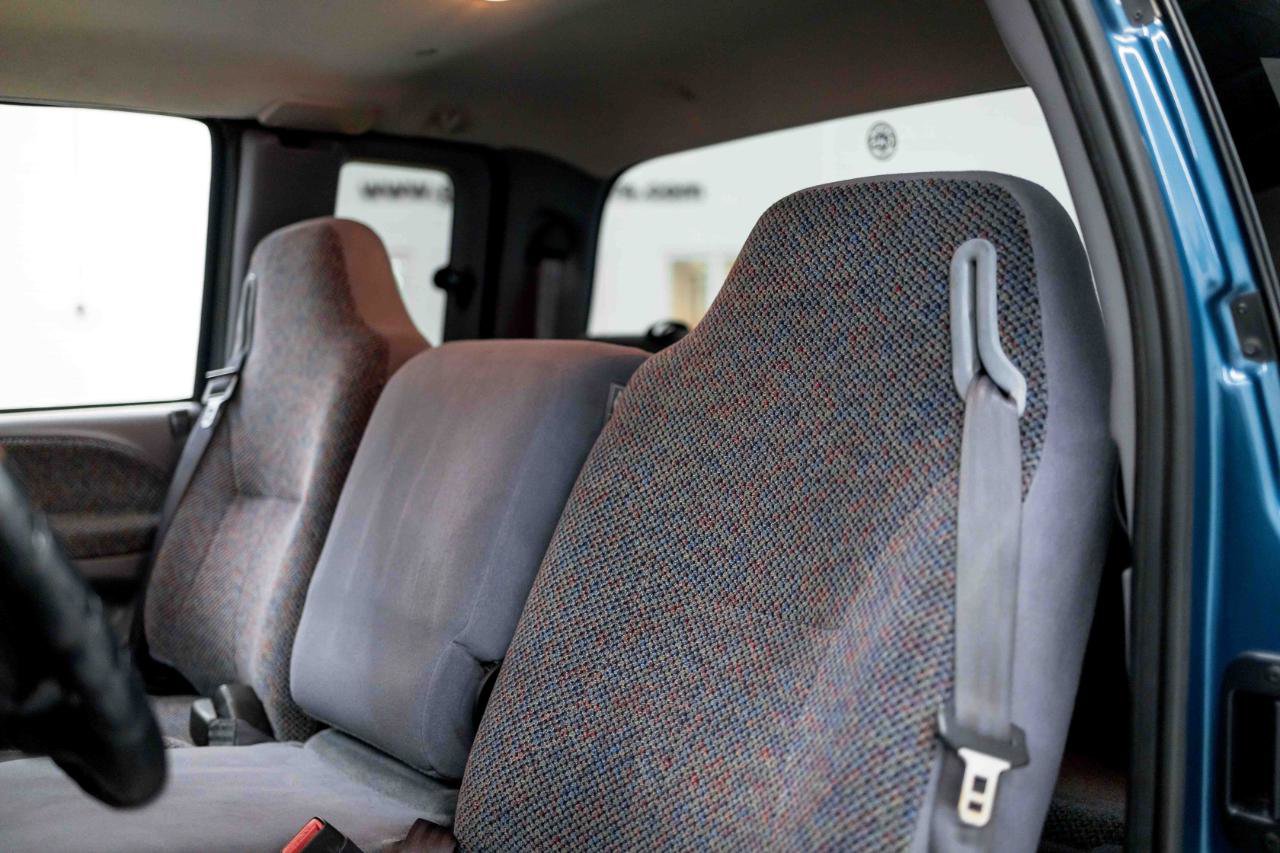 Used 2002 Dodge Ram 2500 Truck 4x4 Quad Cab image 40
