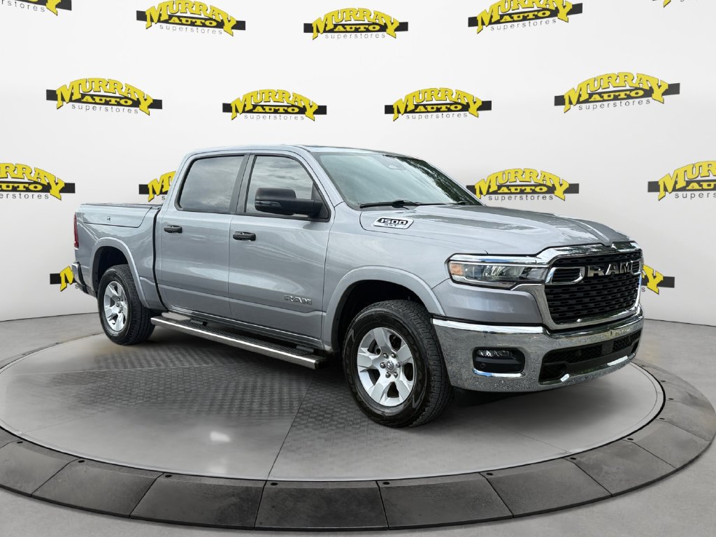 Used 2025 RAM 1500 Big Horn AWD/4WD image 7