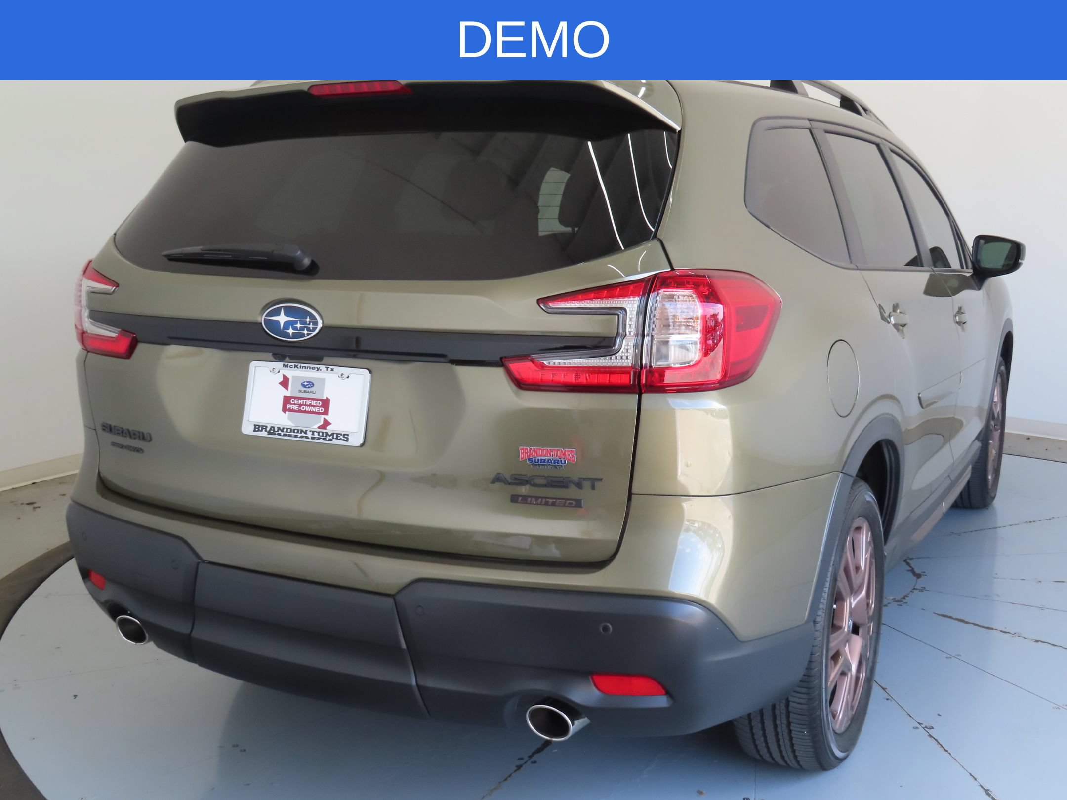 Used 2026 Subaru Ascent Limited Bronze AWD/4WD image 3