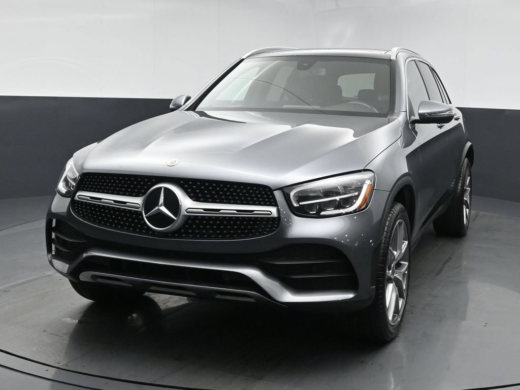 Used 2021 Mercedes-Benz GLC 300 4MATIC w/ AMG Line image 21