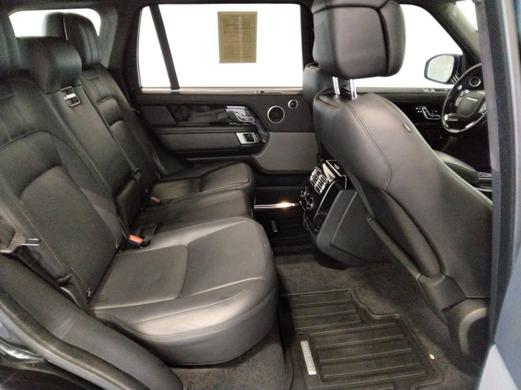 Used 2020 Land Rover Range Rover Long Wheelbase HSE image 46