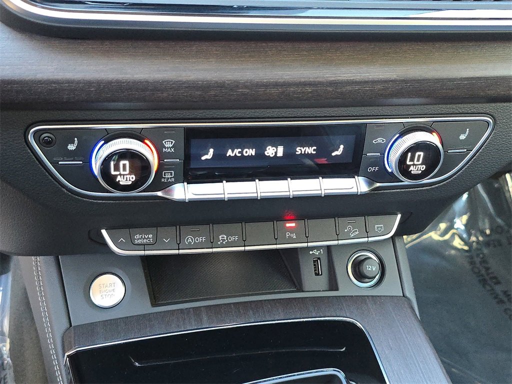 Certified 2025 Audi Q5 2.0T Premium Plus image 27