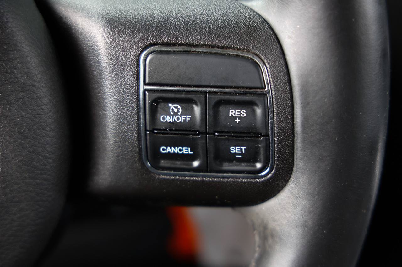 Used 2016 Jeep Patriot Latitude AWD/4WD image 25