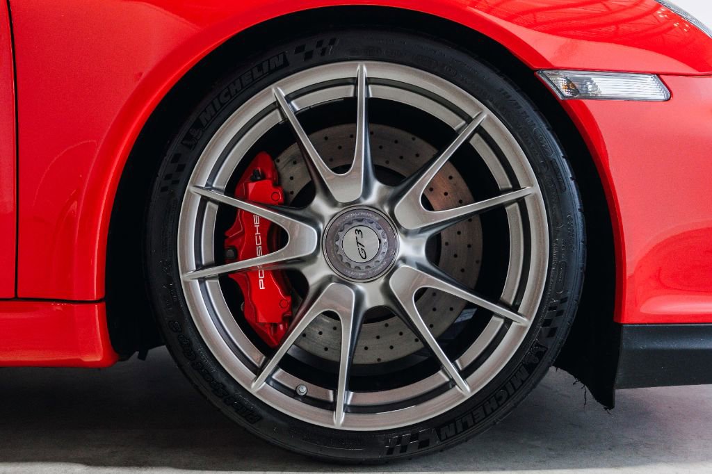 Used 2010 Porsche 911 GT3 image 32