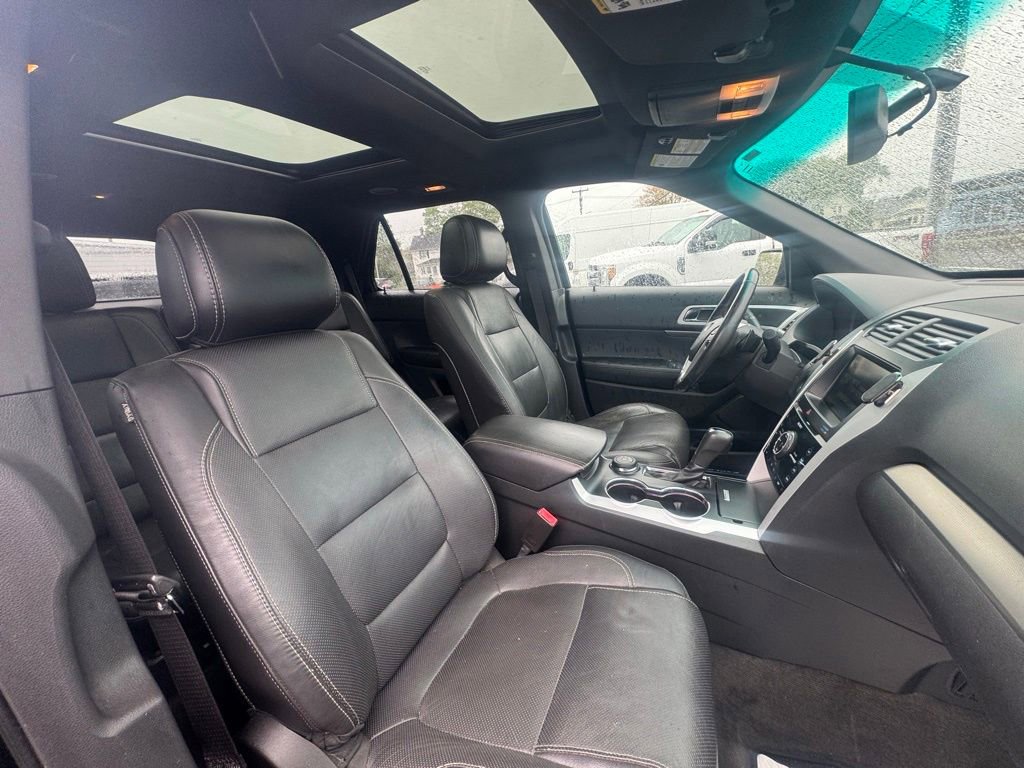 Used 2014 Ford Explorer Sport w/ Equipment Group 401A AWD/4WD image 29