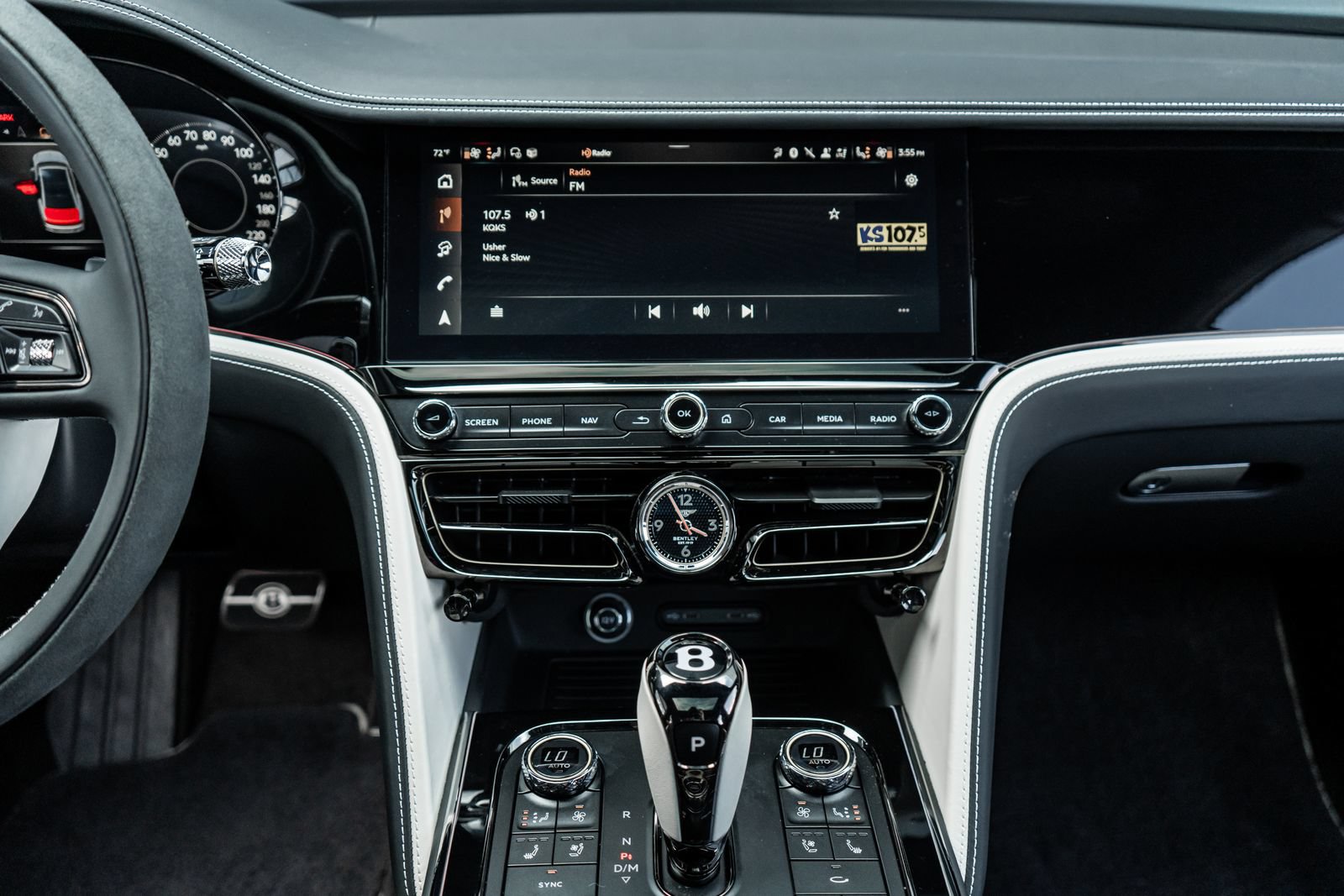 Certified 2025 Bentley Flying Spur Plug-In Hybrid AWD/4WD image 31