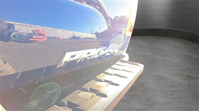 Used 2019 Nissan Titan PRO-4X image 40