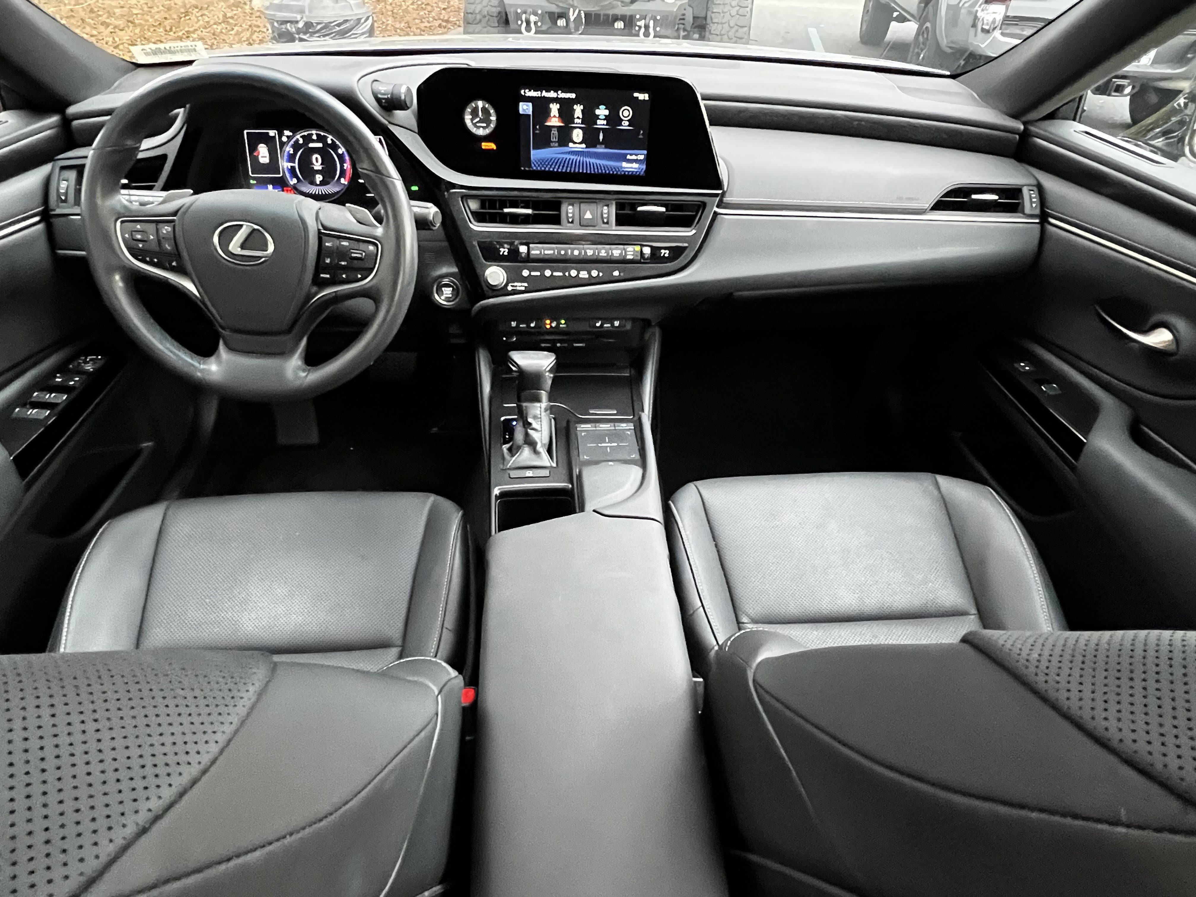 Certified 2022 Lexus ES 350 w/ Premium Package image 35