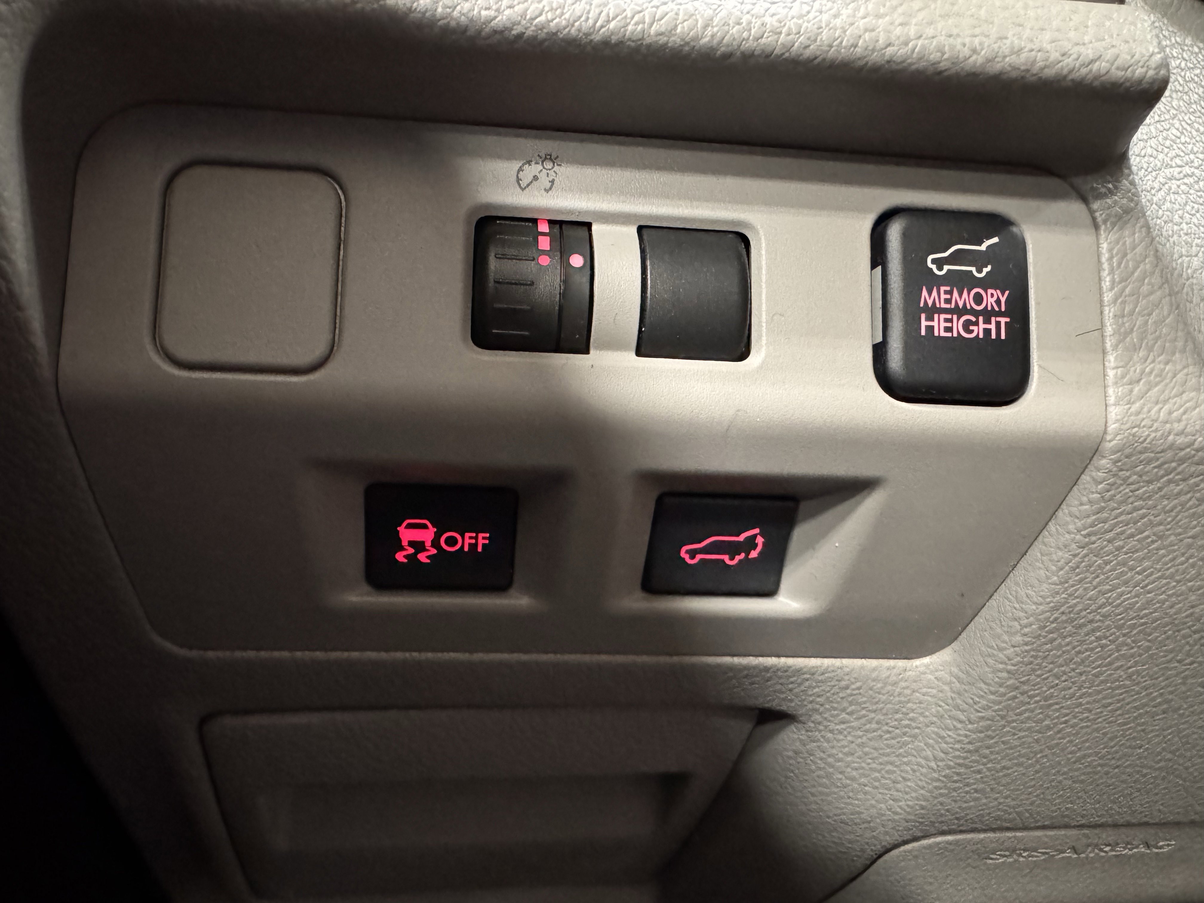 Used 2014 Subaru Forester 2.5i Limited w/ Popular Package #1 image 13