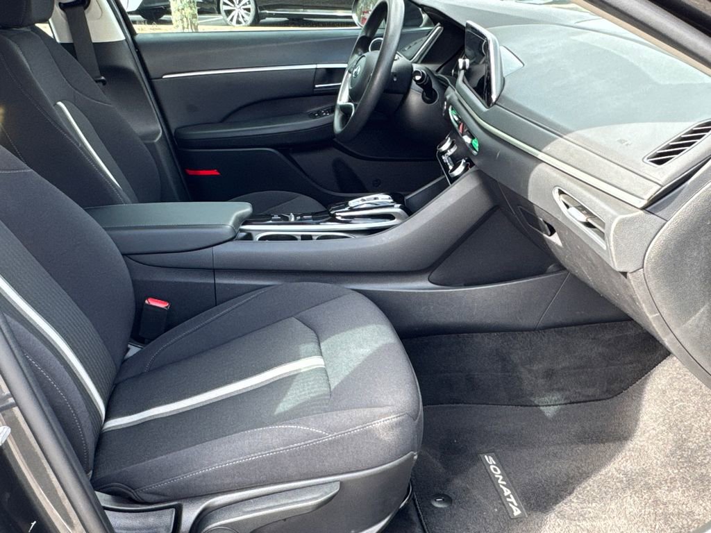 Used 2023 Hyundai Sonata SEL image 11
