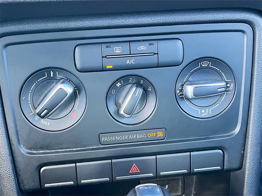 Used 2017 Volkswagen Beetle 1.8T S image 15