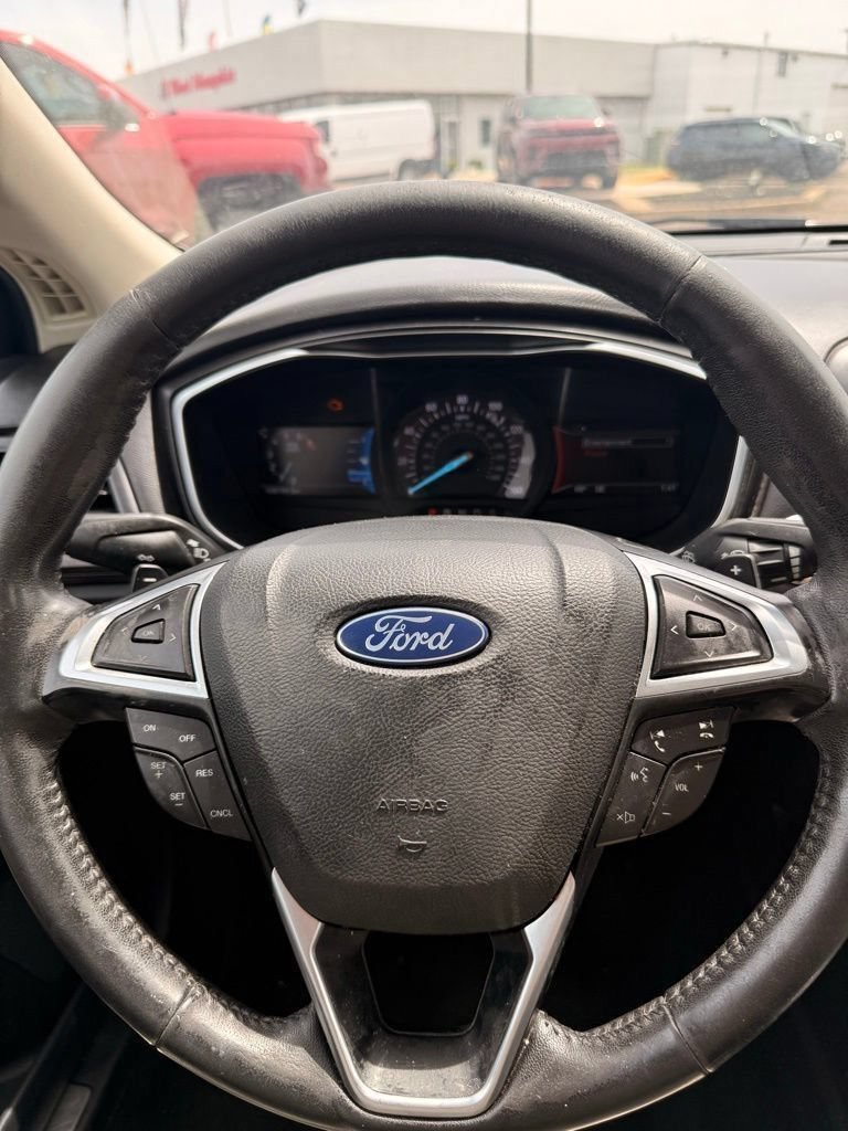 Used 2018 Ford Fusion Titanium AWD/4WD image 9