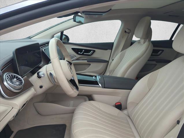 Used 2022 Mercedes-Benz EQS 450+ Sedan image 16