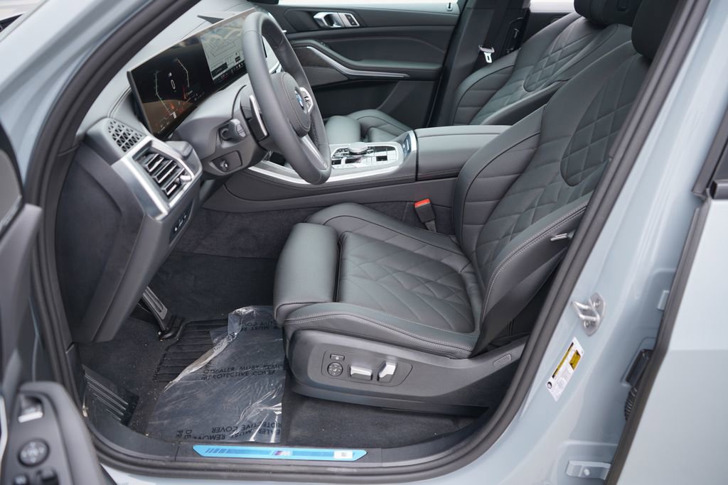 New 2026 BMW X5 sDrive40i w/ M Sport Package image 9