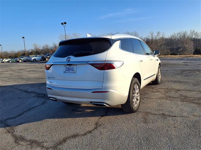 Used 2024 Buick Enclave Premium image 19