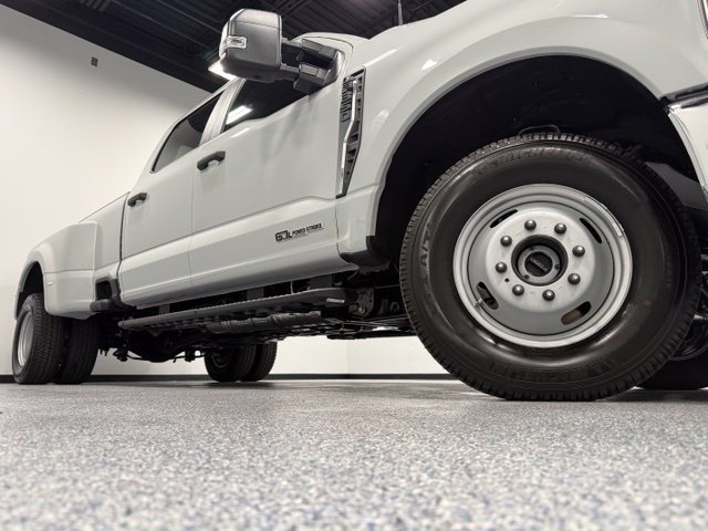 New 2026 Ford F350 XL AWD/4WD image 2