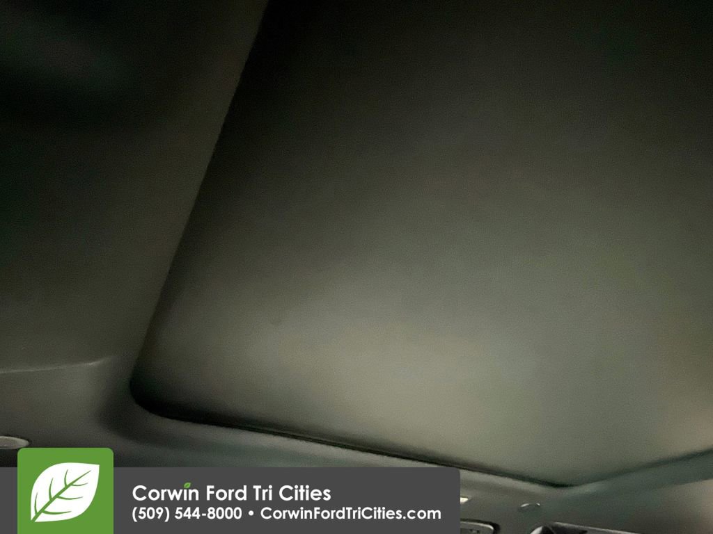 Used 2020 Land Rover Defender 110 X image 27