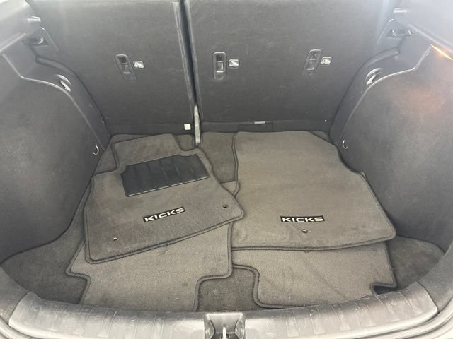 Used 2023 Nissan Kicks SV FWD image 25