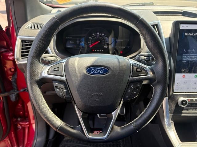 Used 2023 Ford Edge ST AWD/4WD image 10