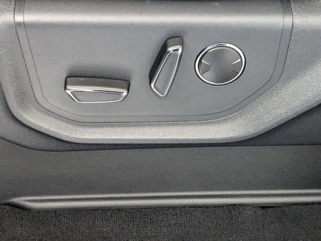 Used 2024 Ford Expedition Limited image 15