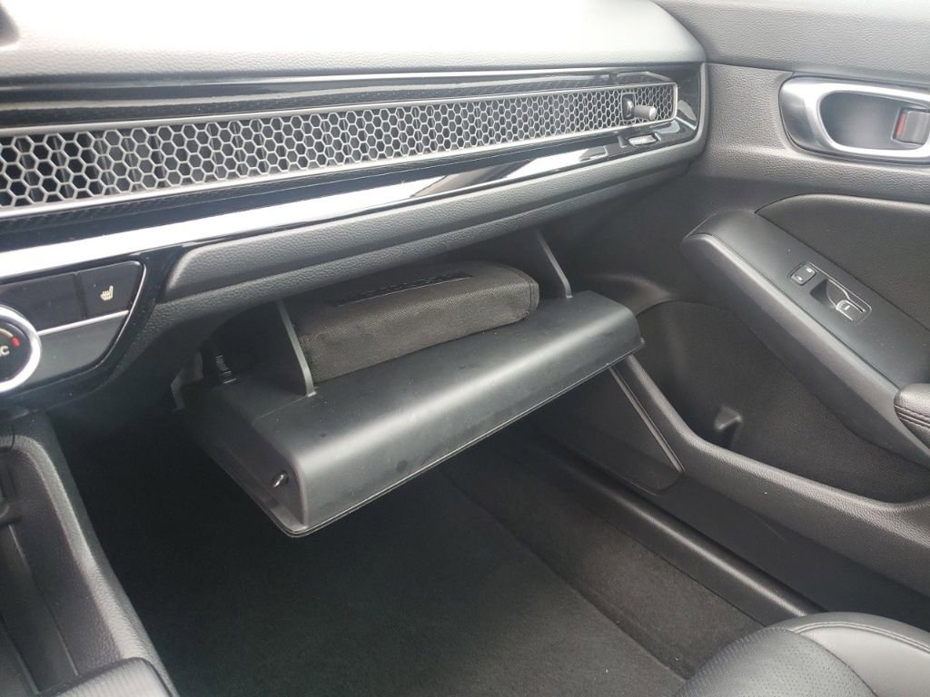 Used 2024 Honda Civic EX-L image 18