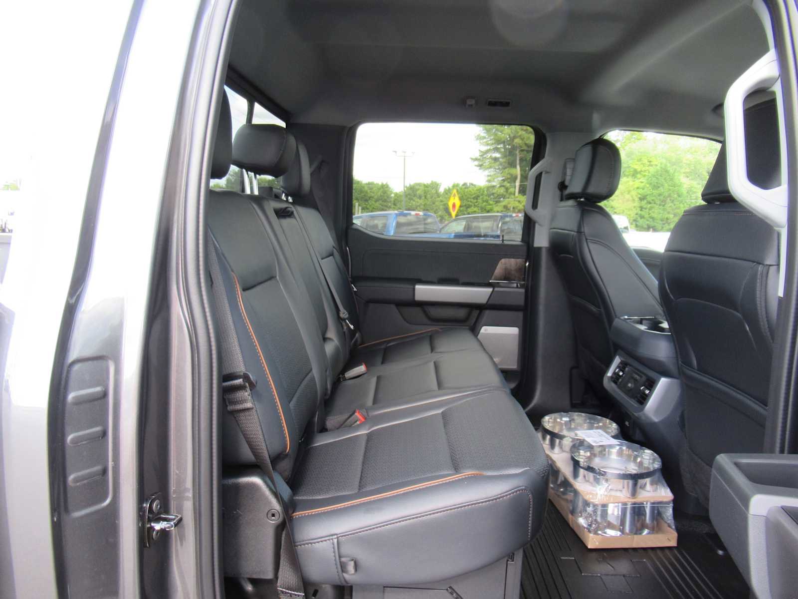 New 2026 Ford F350 Lariat image 13