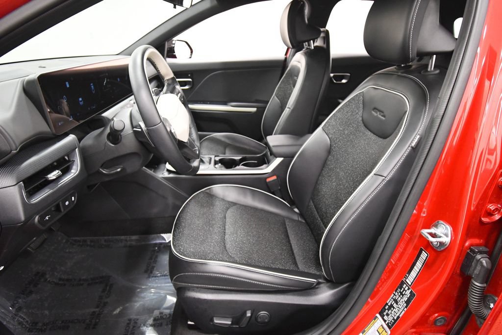 Certified 2025 Kia K4 EX w/ GT-Line Sunroof Package FWD image 11