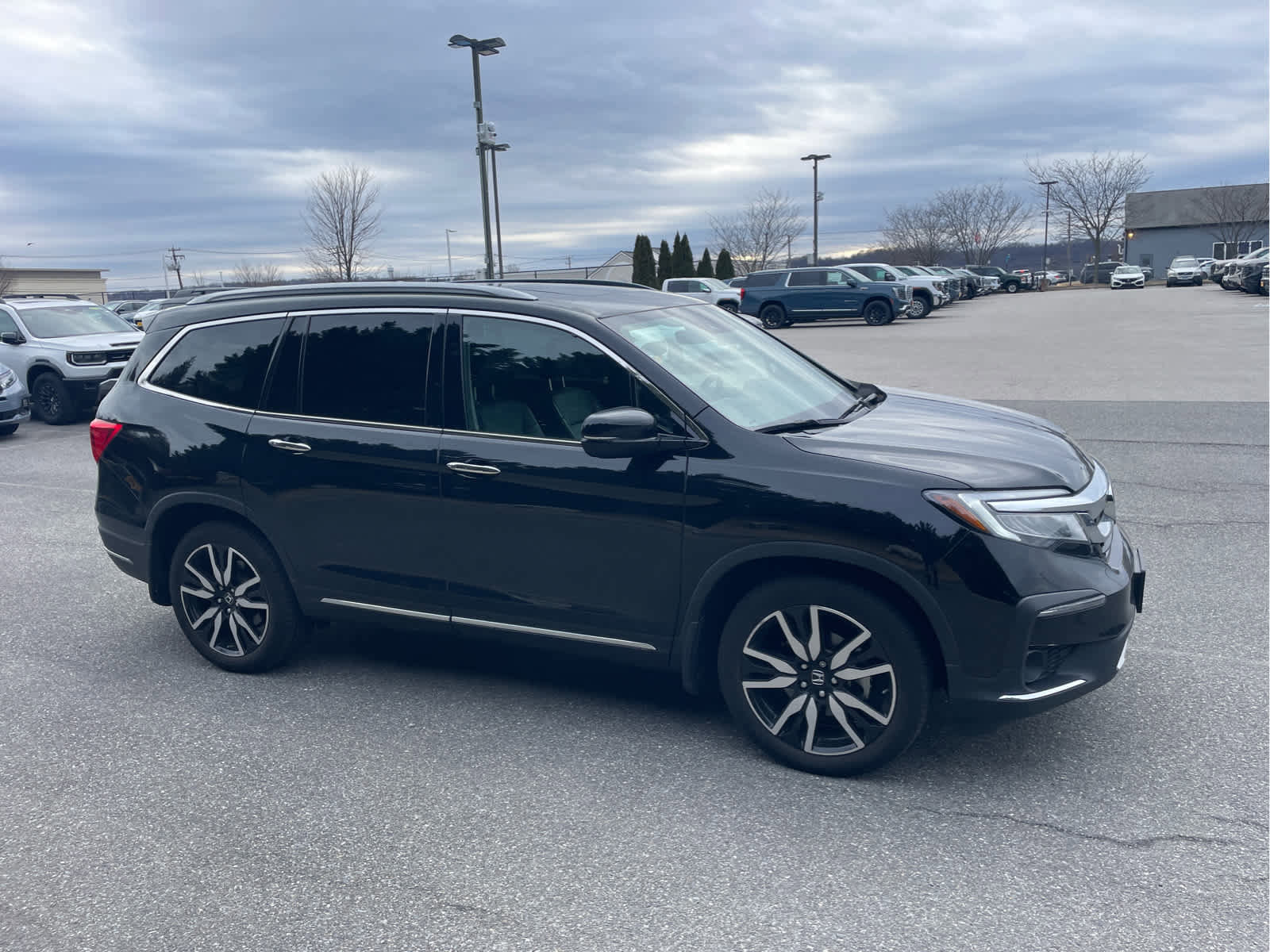 Used 2022 Honda Pilot Touring image 4