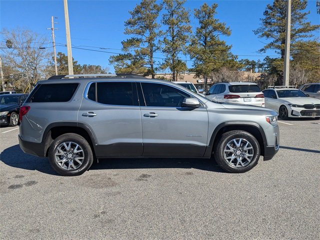 Used 2023 GMC Acadia SLT w/ Preferred Package image 4