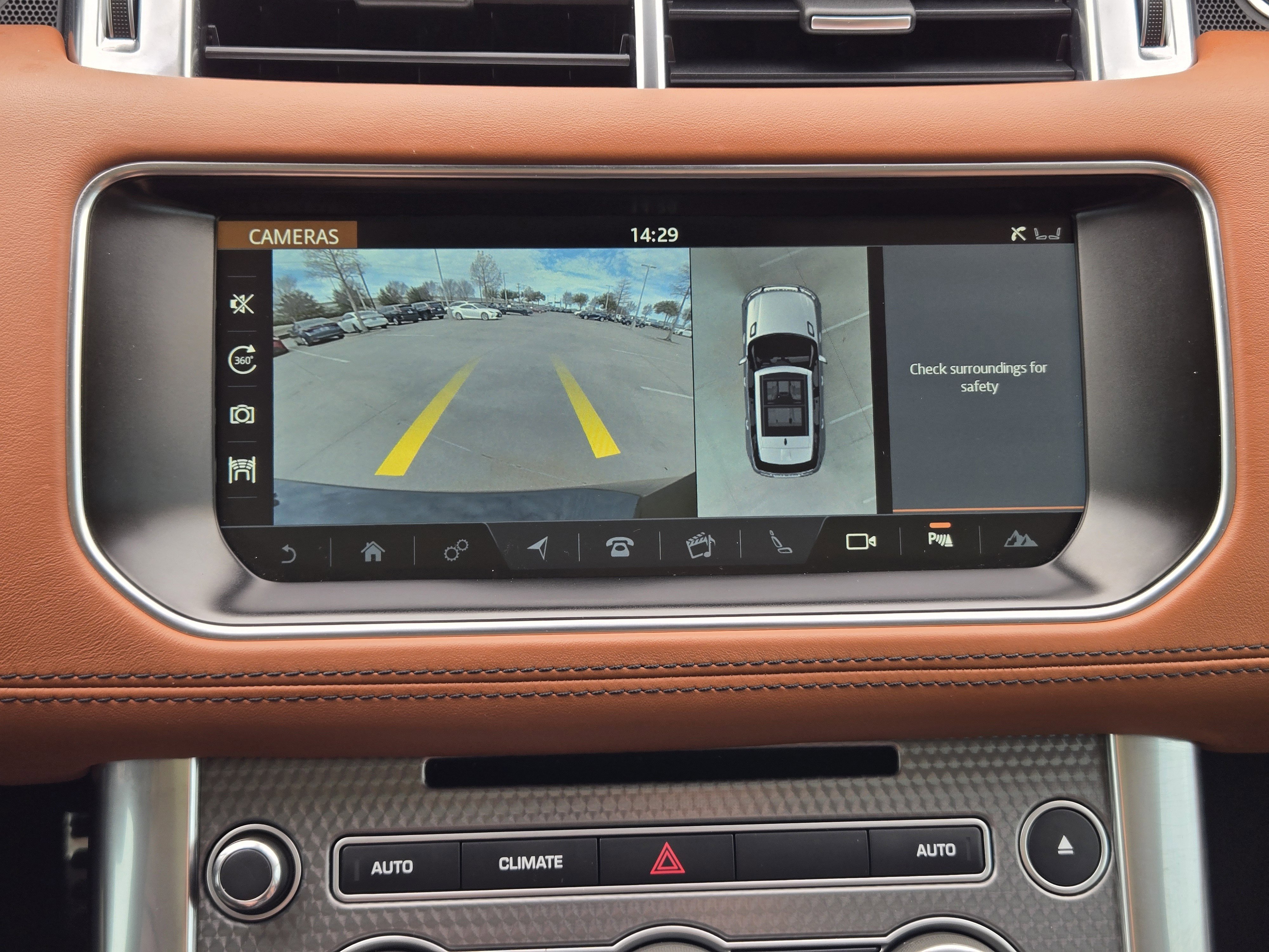 Used 2017 Land Rover Range Rover Sport SVR image 17