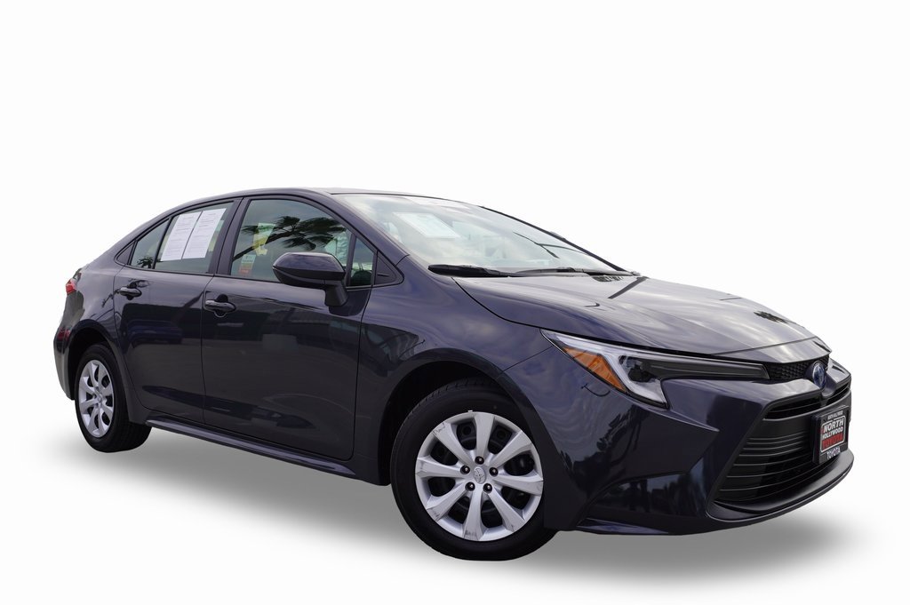 Certified 2025 Toyota Corolla LE