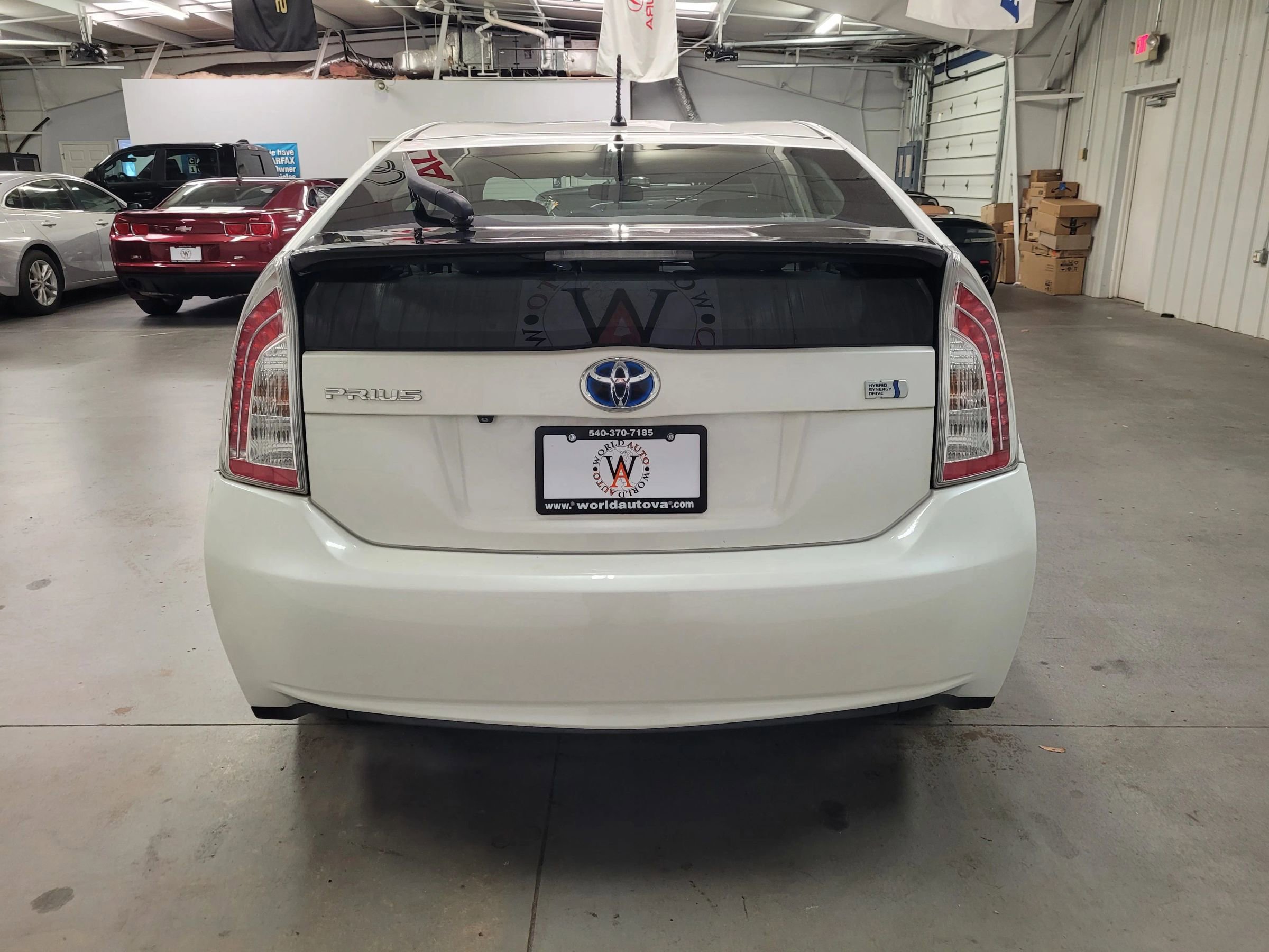 Used 2015 Toyota Prius Two image 6