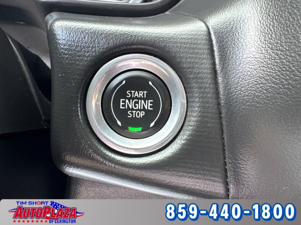 Used 2023 Chevrolet Suburban LT RWD image 26