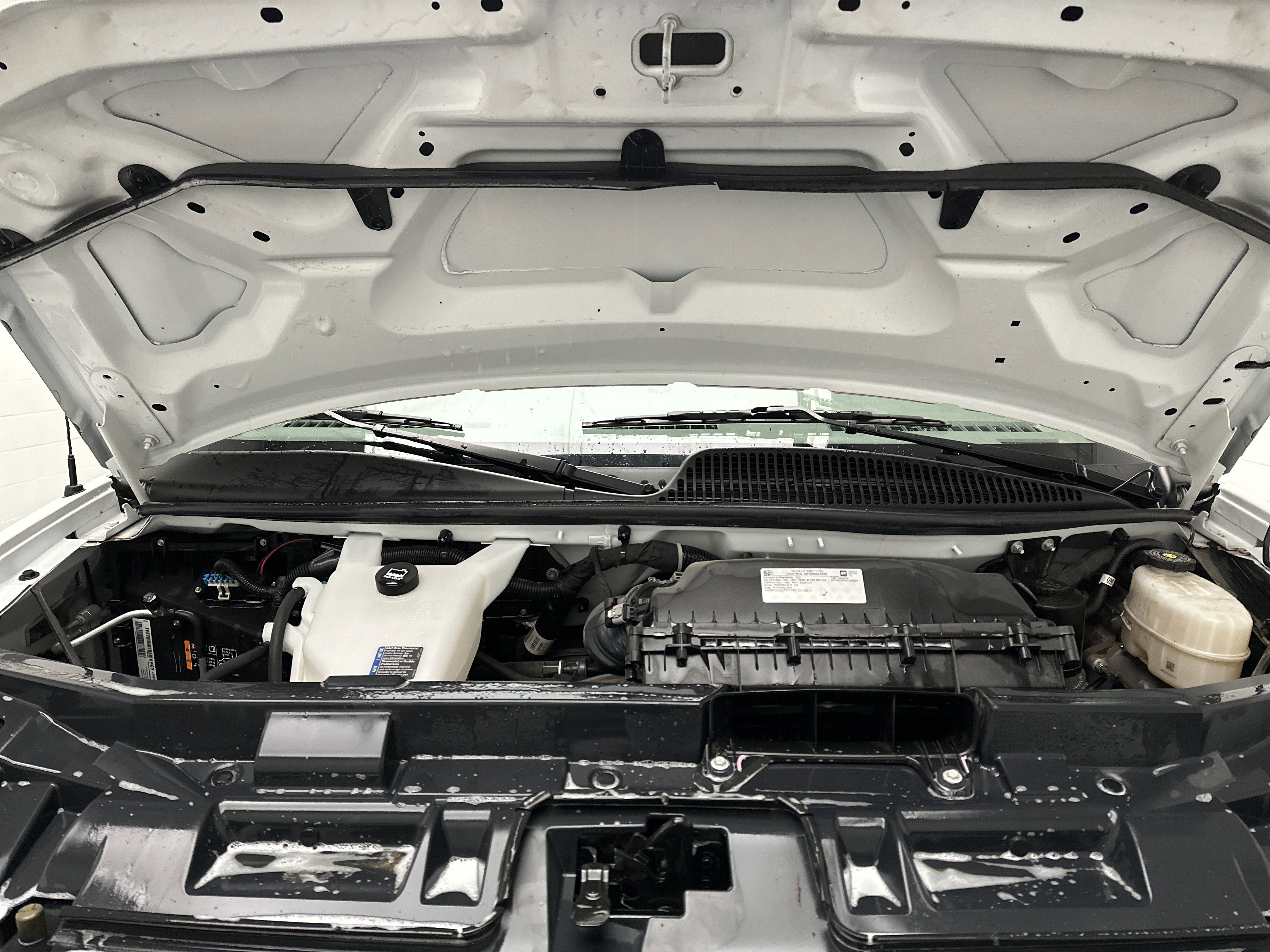 Used 2024 Chevrolet Express 2500 Work Van w/ Driver Convenience Package image 31