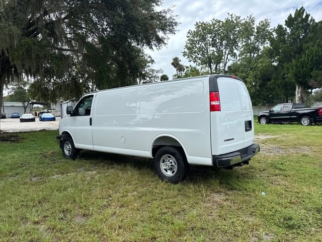 New 2025 Chevrolet Express 2500 Work Van 3D Extended Cargo Van w/ Driver Convenience Package RWD image 8
