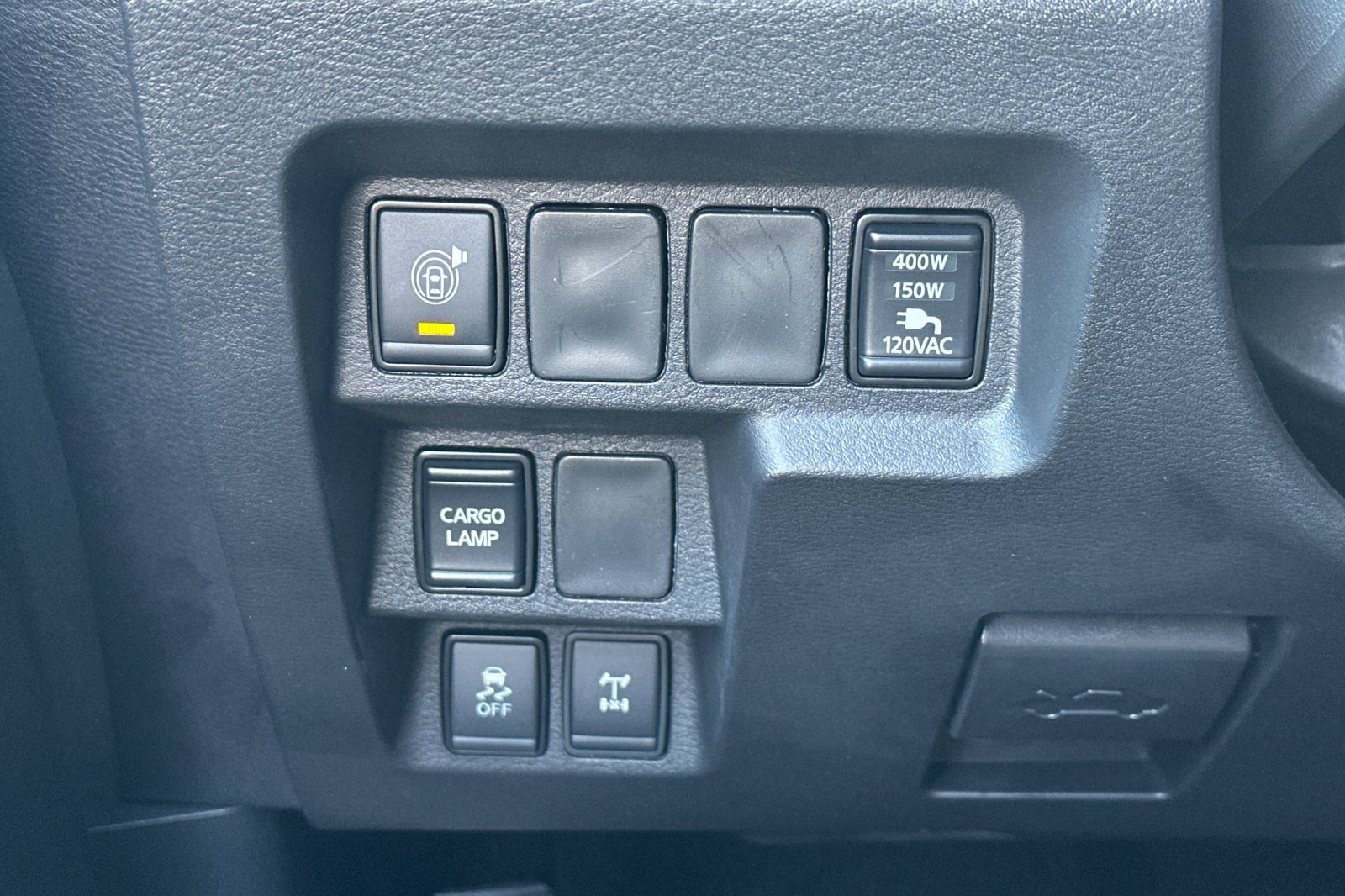 New 2026 Nissan Frontier PRO-4X w/ Pro-4x Convenience Package image 30