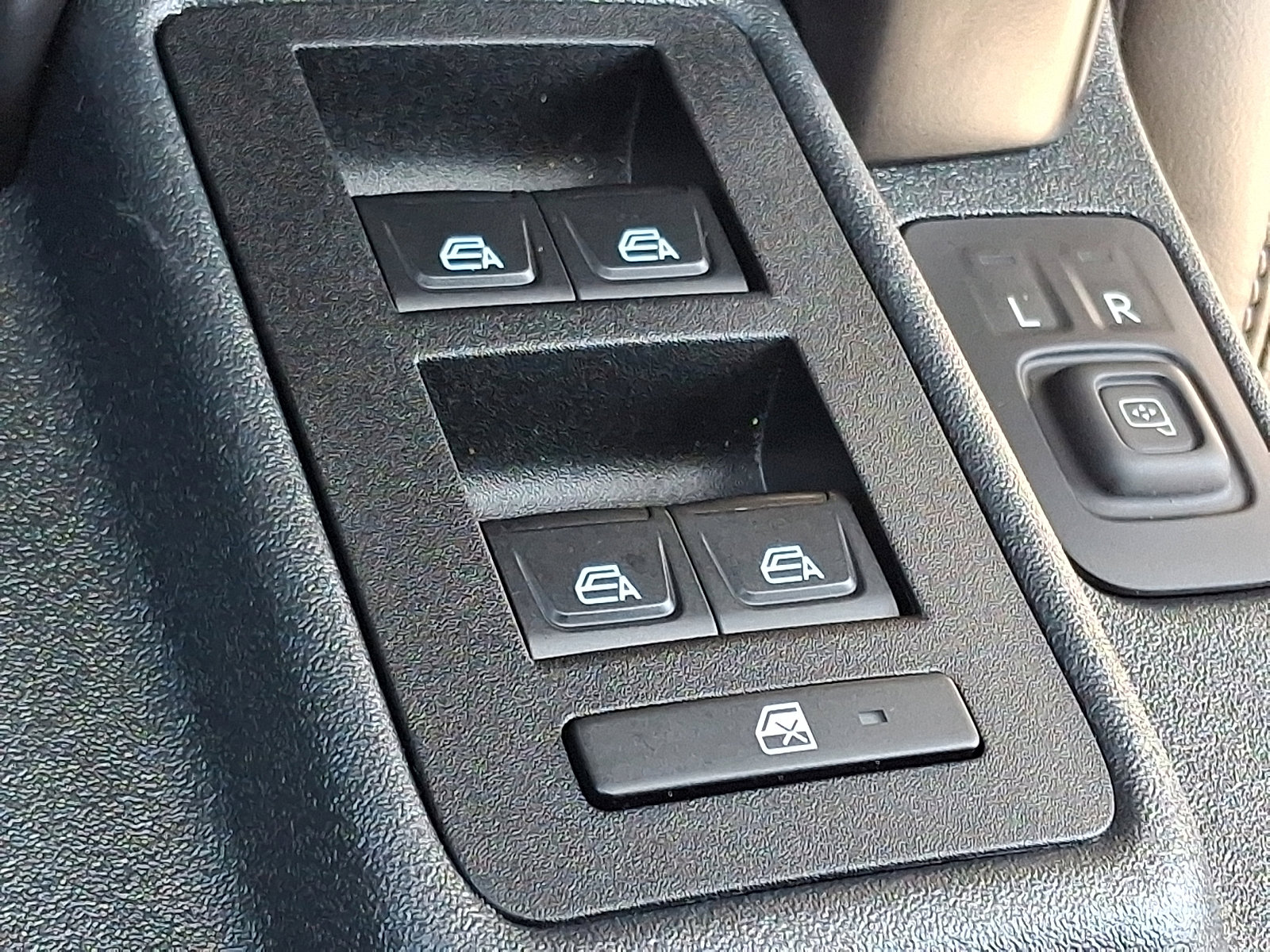 Used 2025 Ford Bronco Outer Banks AWD/4WD image 25