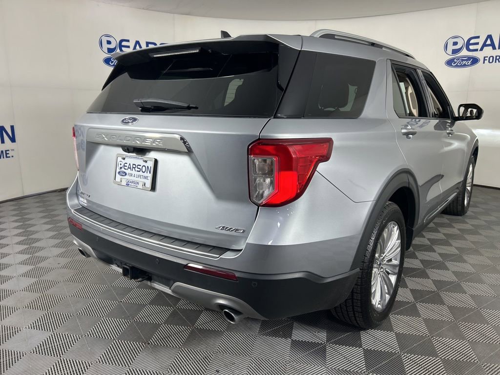 Used 2021 Ford Explorer Limited w/ Equipment Group 301A image 7