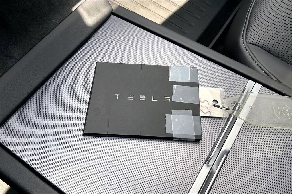 Used 2025 Tesla Model 3 Long Range RWD image 33