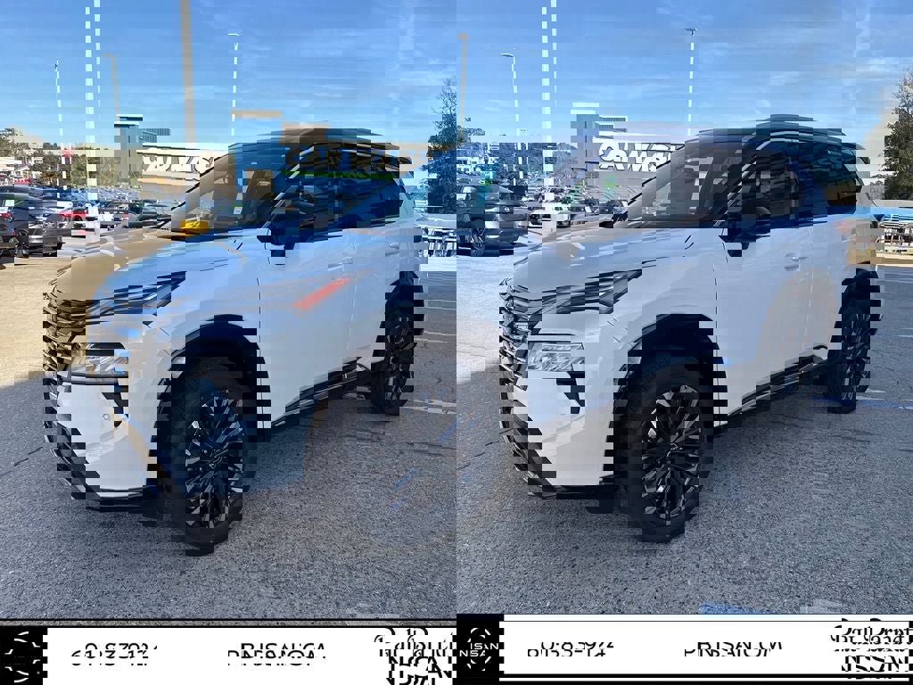 New 2026 Nissan Rogue Platinum image 17