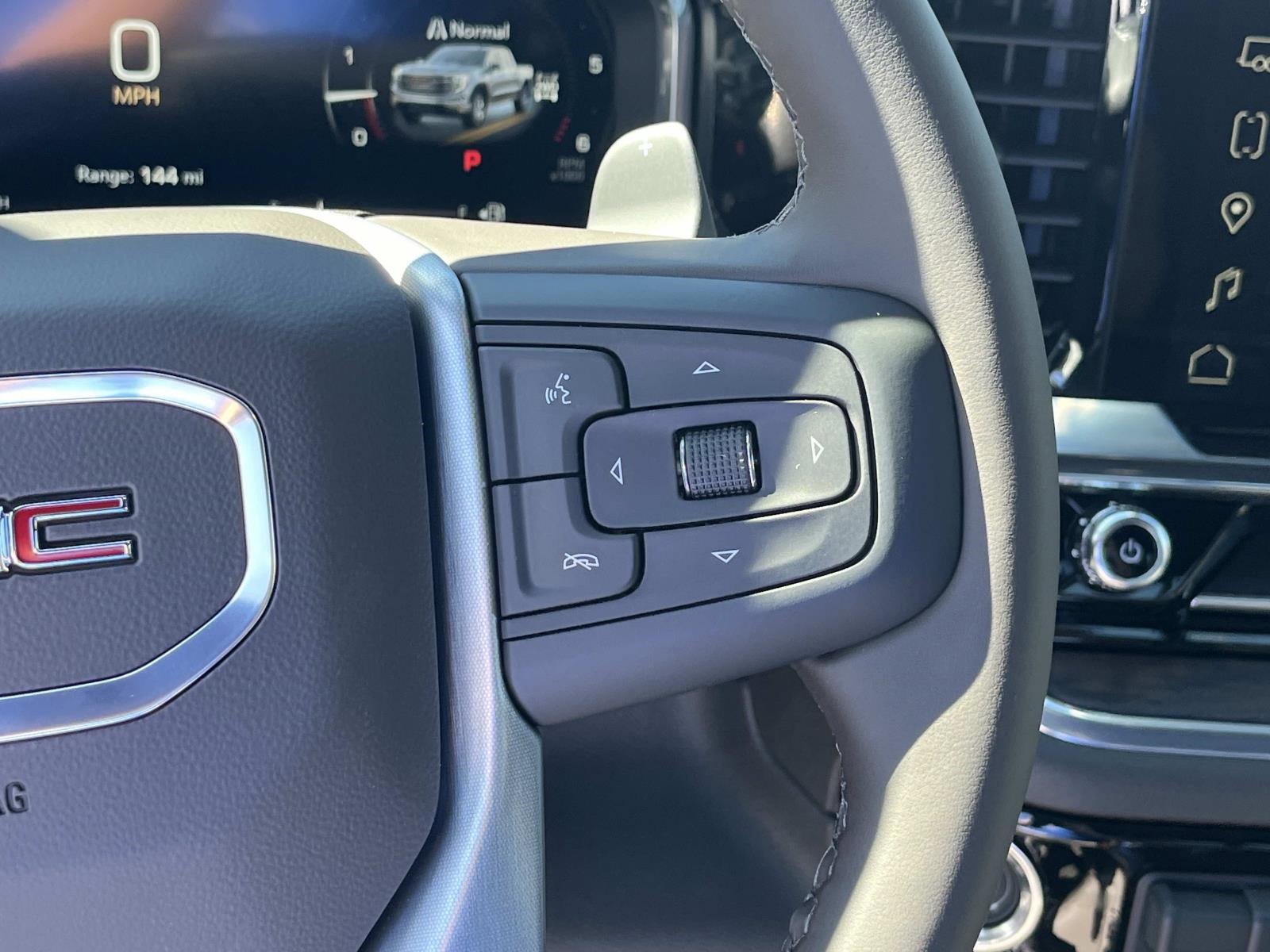 New 2026 GMC Sierra 1500 SLT w/ SLT Premium Plus Package image 29