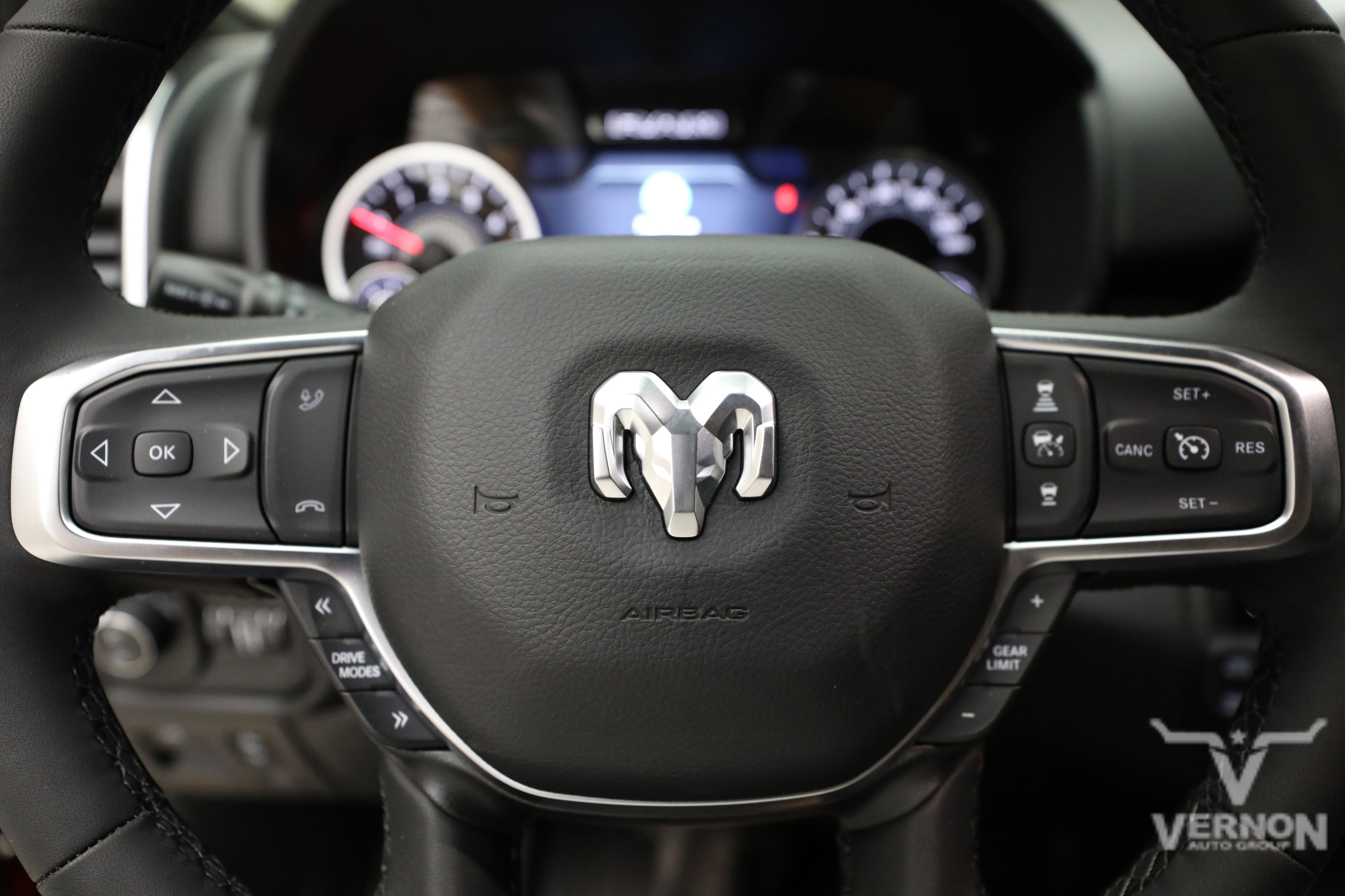 New 2026 RAM 1500 4x4 Crew Cab image 21