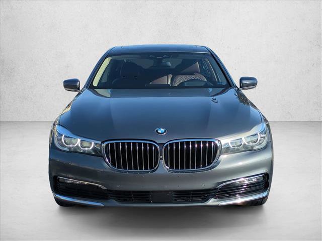 Used 2017 BMW 740e xDrive AWD/4WD image 8