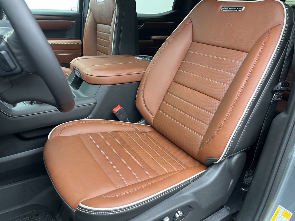 New 2026 GMC Sierra 1500 Denali Ultimate AWD/4WD image 8