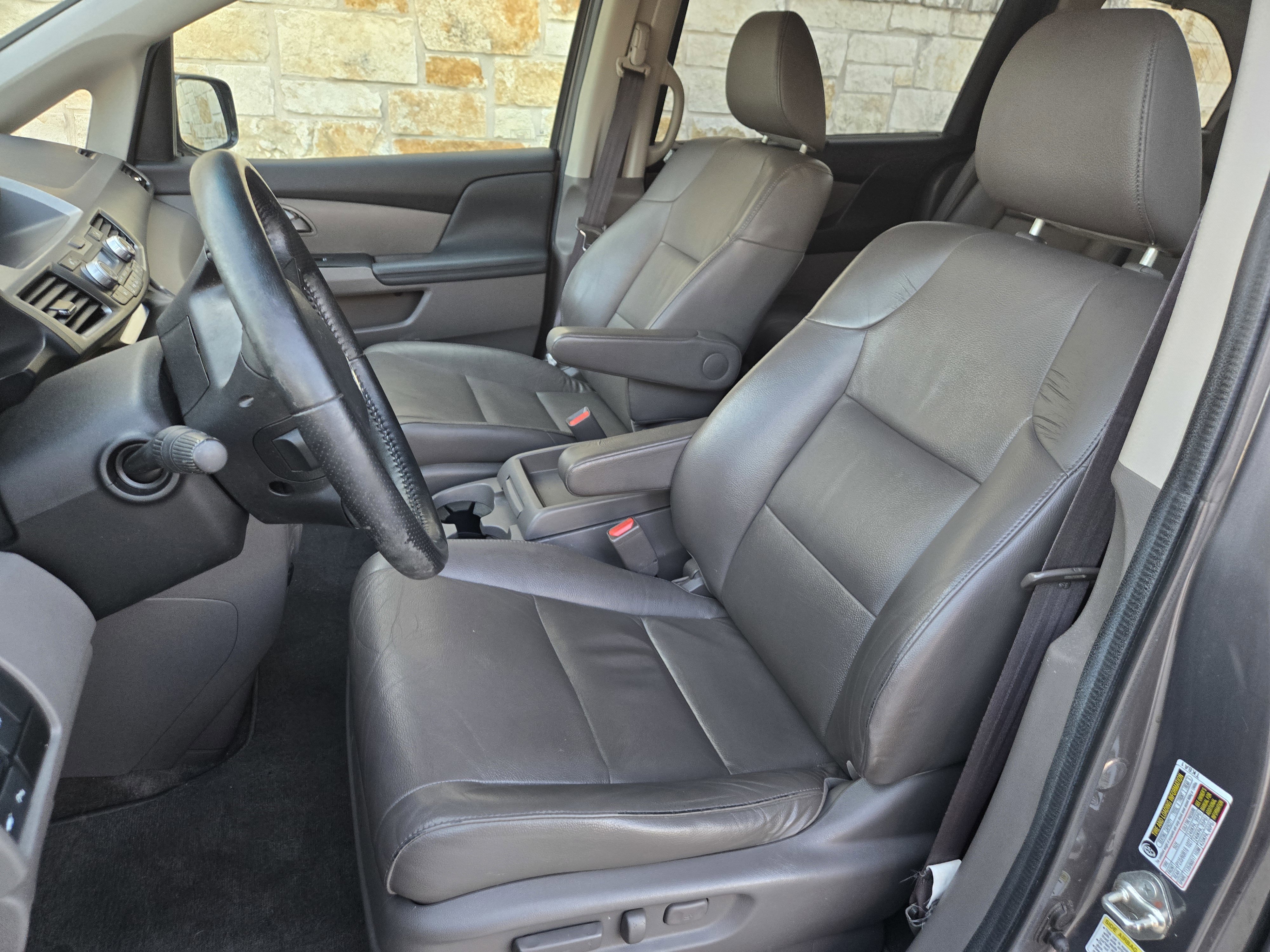 Used 2012 Honda Odyssey Touring image 5