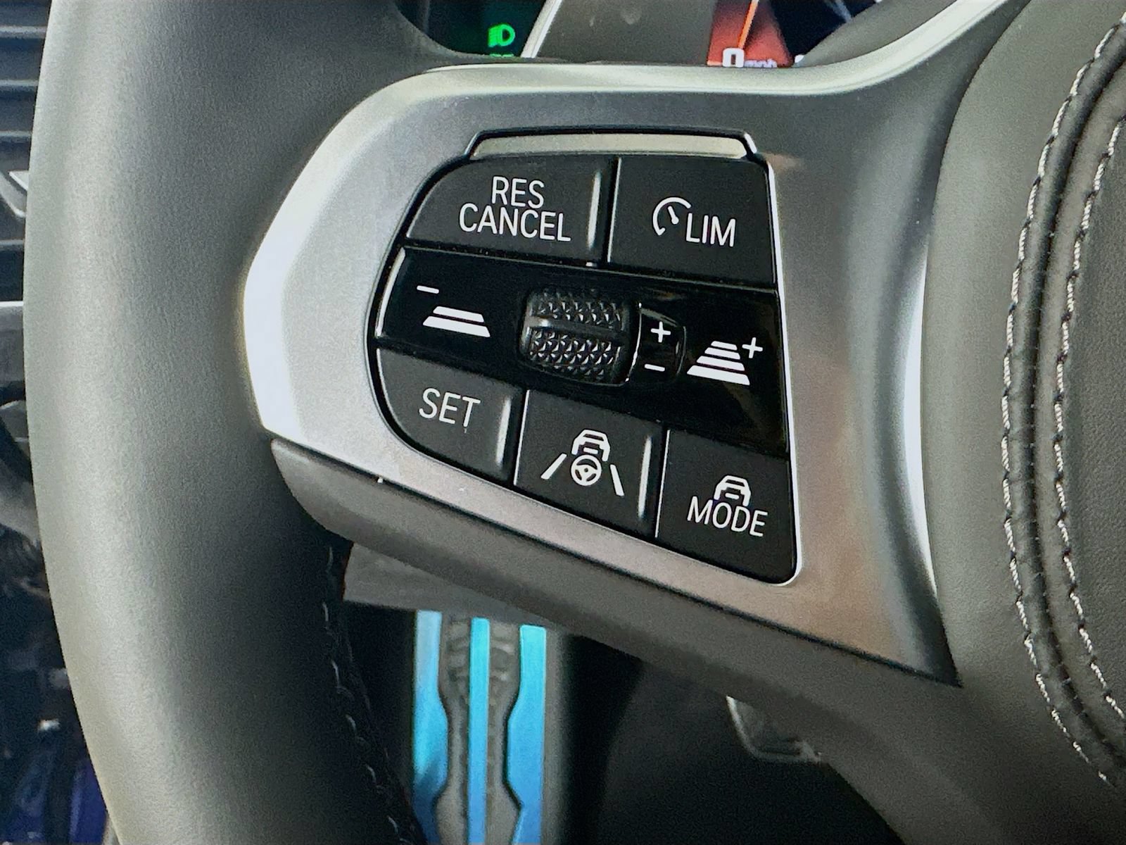 New 2026 BMW M850i xDrive AWD/4WD image 18