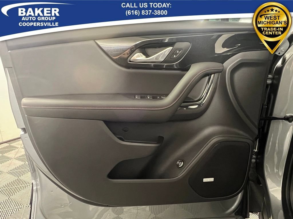 New 2026 Chevrolet Blazer RS w/ LPO, Floor Liner Package AWD/4WD image 18