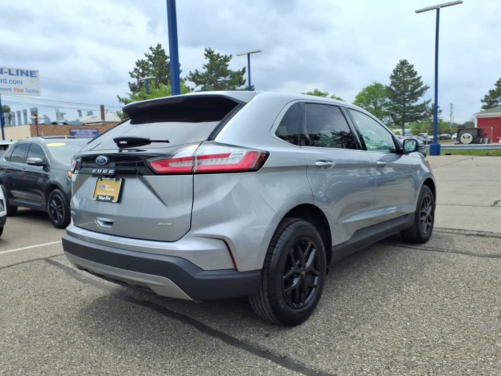 Certified 2024 Ford Edge SEL w/ Convenience Package AWD/4WD image 6